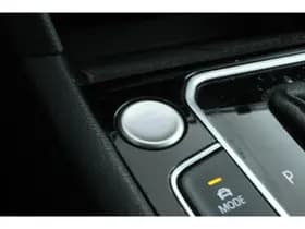 Volkswagen Passat thumbnail 31