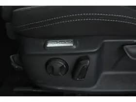 Volkswagen Passat thumbnail 53