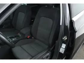 Volkswagen Passat thumbnail 54