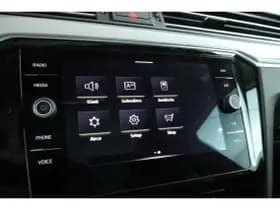 Volkswagen Passat thumbnail 63