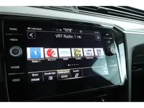 Volkswagen Passat thumbnail 64