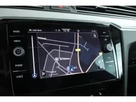 Volkswagen Passat thumbnail 66