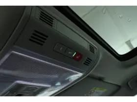 Volkswagen Passat thumbnail 74