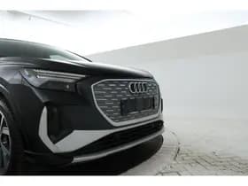 Audi Q4 thumbnail 5