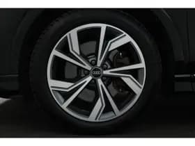 Audi Q4 thumbnail 7