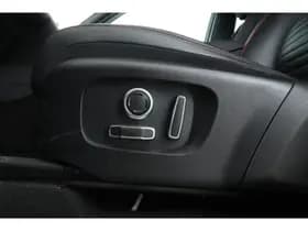 Land Rover Discovery Sport thumbnail 18