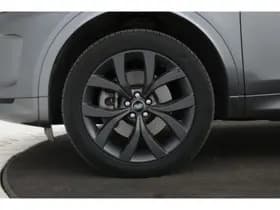 Land Rover Discovery Sport thumbnail 9