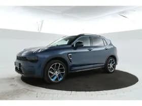 Lynk & Co 01 thumbnail 1