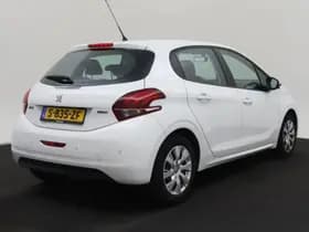 Peugeot 208 thumbnail 2