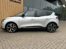 Renault Scénic thumbnail 2