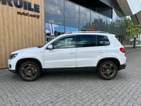 Volkswagen Tiguan thumbnail 2