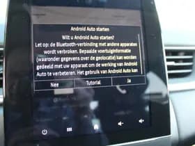 Renault Captur thumbnail 38