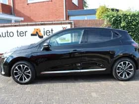 Renault Clio thumbnail 3