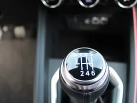 Renault Clio thumbnail 26