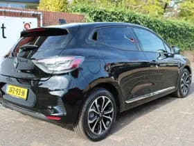 Renault Clio thumbnail 10
