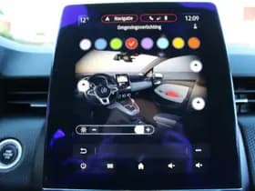 Renault Clio thumbnail 36