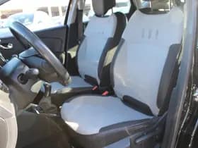 Renault Captur thumbnail 19