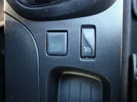 Renault Captur thumbnail 22