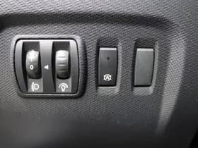 Renault Captur thumbnail 24