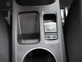 Renault Captur thumbnail 29