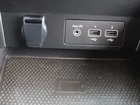 Renault Captur thumbnail 31
