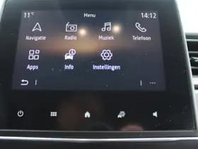 Renault Captur thumbnail 34