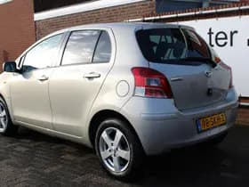 Daihatsu CHARADE thumbnail 4