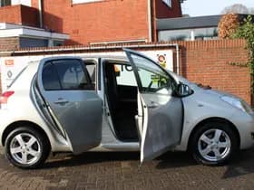 Daihatsu CHARADE thumbnail 8