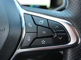 Renault Captur thumbnail 24