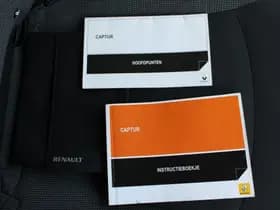 Renault Captur thumbnail 33