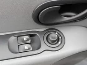 Renault MODUS thumbnail 22