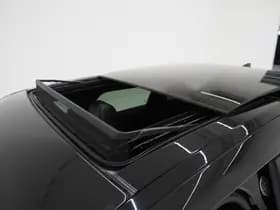 Land Rover Range Rover Velar thumbnail 34