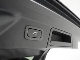 Land Rover Range Rover Velar thumbnail 41