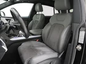 Audi Q8 55 TFSI e quattro Pro Line S thumbnail 4