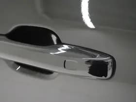 Volvo XC60 2.0 T8 AWD Polestar Engineered Long Range thumbnail 17