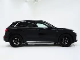 Audi Q5 55 TFSI e quattro Competition S-Line thumbnail 10