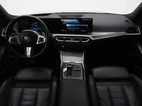BMW 3 Serie Touring 330e M Sport Pro LCI thumbnail 5