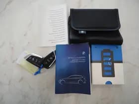 BMW 3 Serie Touring 330e M Sport Pro LCI thumbnail 8