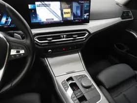 BMW 3 Serie Touring 320e LCI Shadow Line thumbnail 32