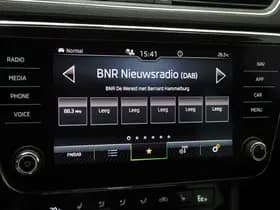 Škoda Superb Combi 1.4 TSI iV 218PK thumbnail 25