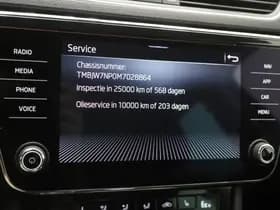 Škoda Superb Combi 1.4 TSI iV 218PK thumbnail 28