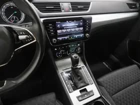 Škoda Superb Combi 1.4 TSI iV 218PK thumbnail 32