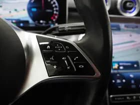 Mercedes-Benz C-Klasse Estate 300 e Avantgarde thumbnail 25