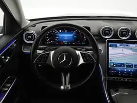 Mercedes-Benz C-Klasse Estate 300 e Avantgarde thumbnail 35