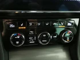 Škoda Superb Combi 1.4 TSI iV 218PK Style thumbnail 34