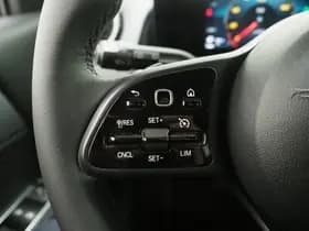 Mercedes-Benz GLB 180 7p thumbnail 20