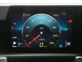 Mercedes-Benz GLB 180 7p thumbnail 23