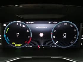 Škoda Superb Combi 1.4 TSI iV Laurin & Klement thumbnail 28