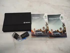 Škoda Superb Combi 1.4 TSI iV Style thumbnail 8