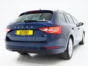 Škoda Superb Combi 1.4 TSI iV Style thumbnail 9